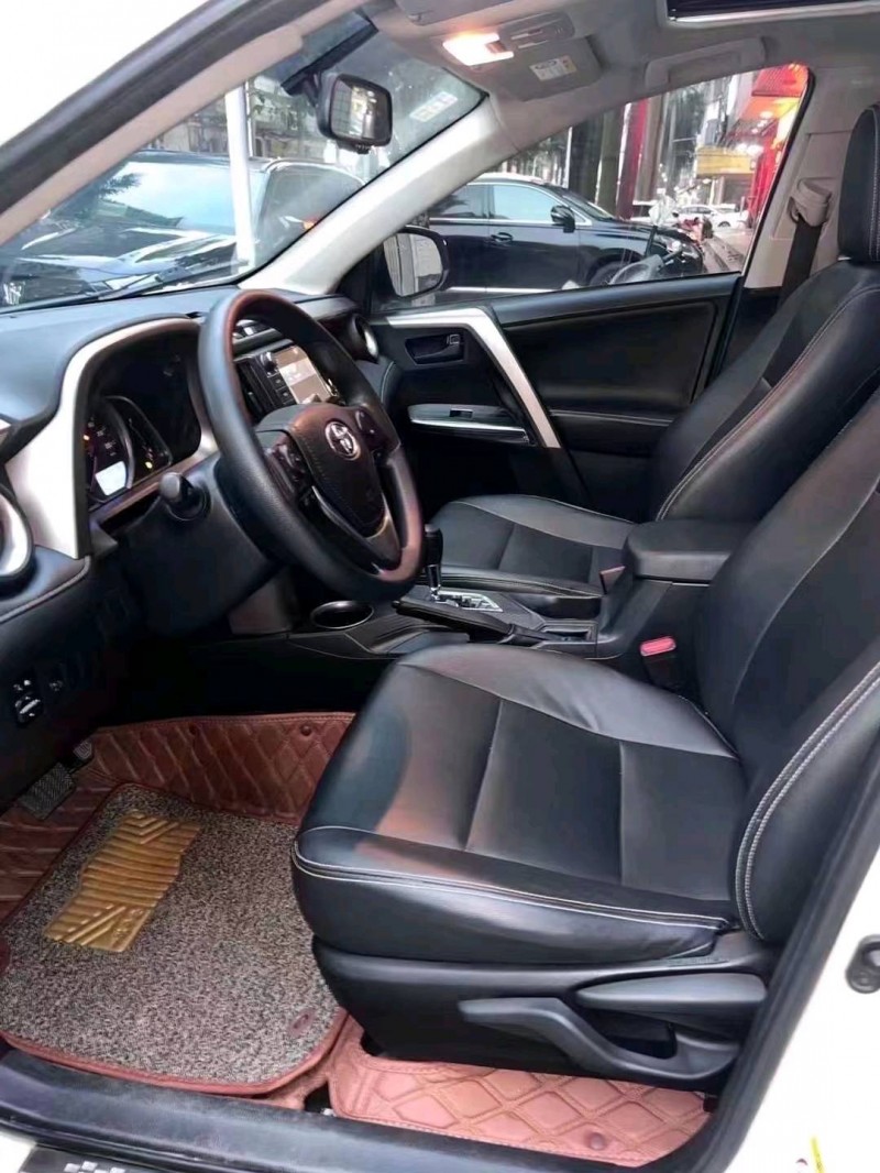 珠海16年丰田RAV4荣放5