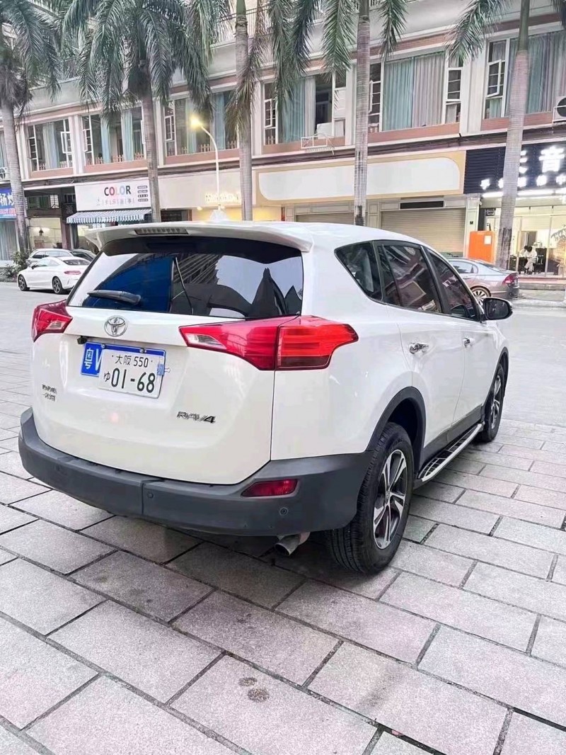 珠海16年丰田RAV4荣放9