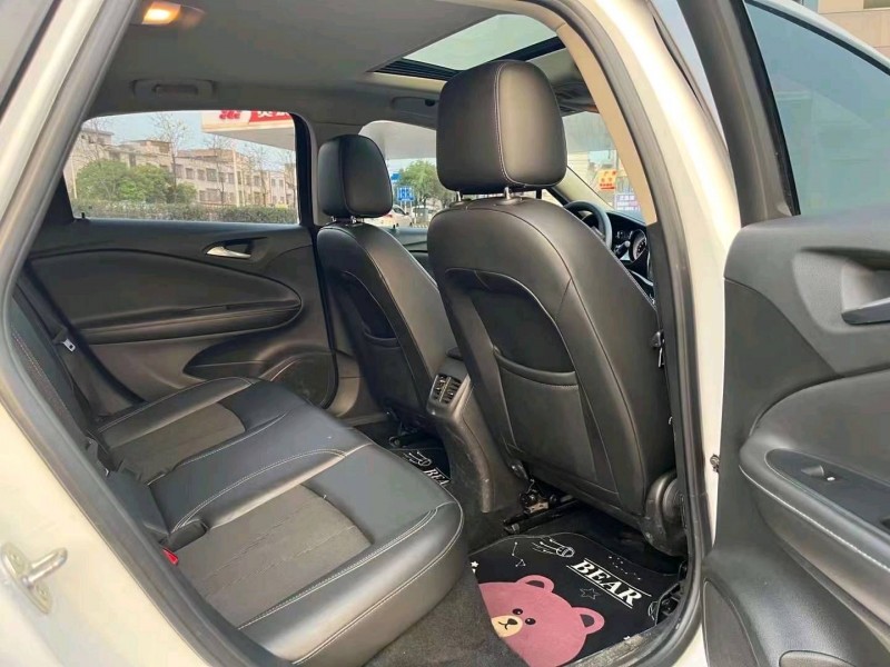 珠海19年别克威朗7