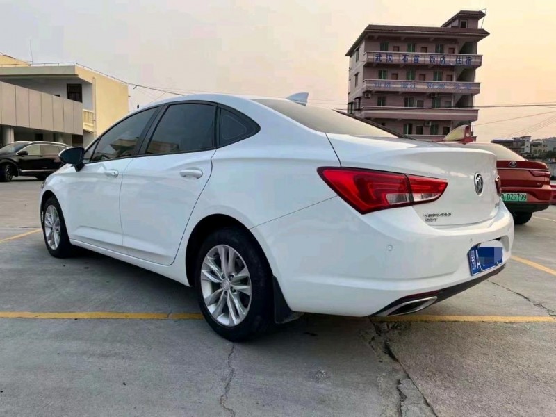 珠海19年别克威朗6