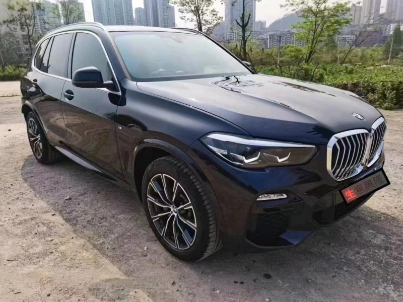 成都21年宝马X52