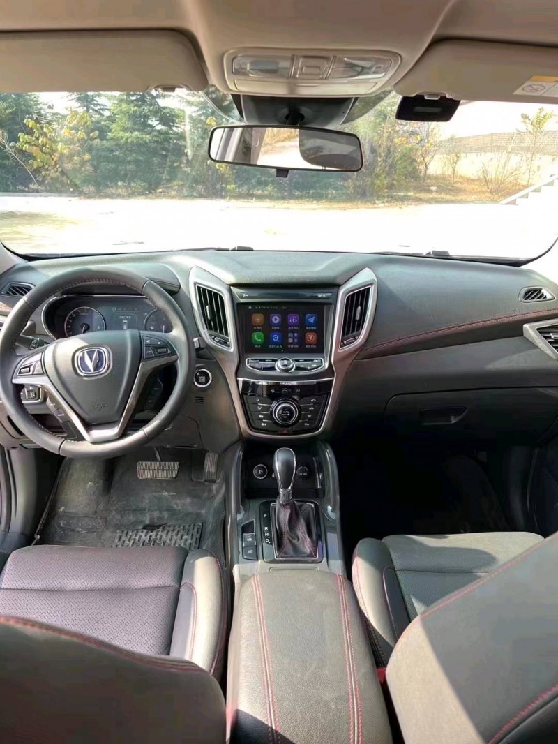 淄博18年长安汽车CS752