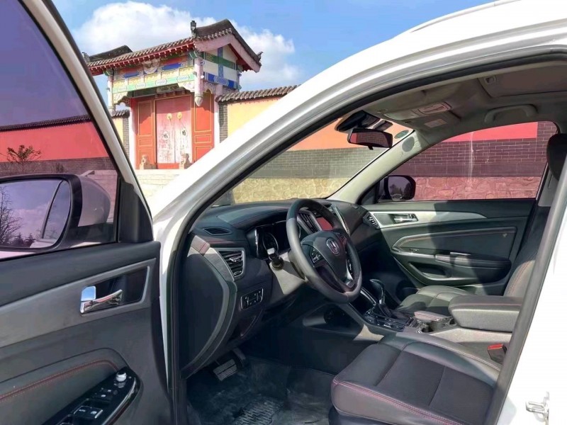 淄博18年长安汽车CS755