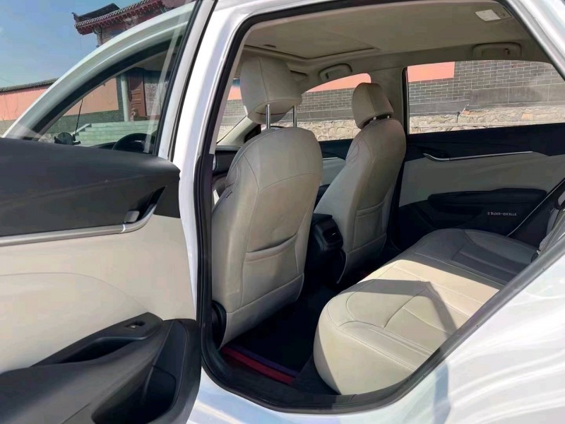 枣庄18年别克英朗8