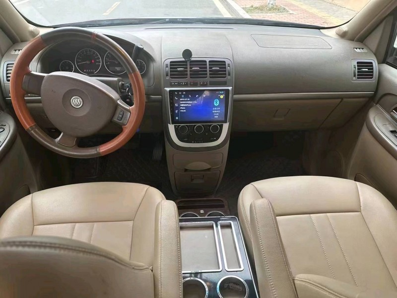 淄博15年别克GL84