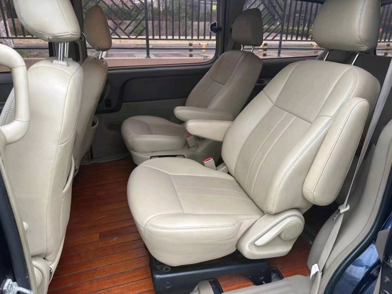 淄博15年别克GL86