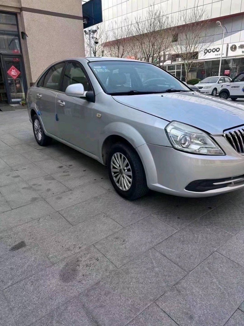 临沂16年别克凯越2