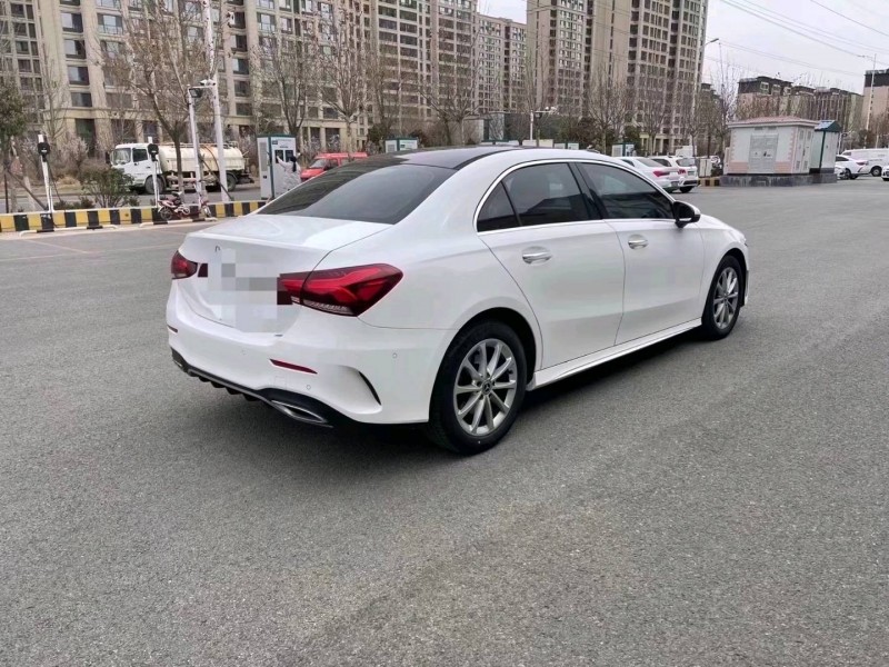 临沂19年奔驰A8