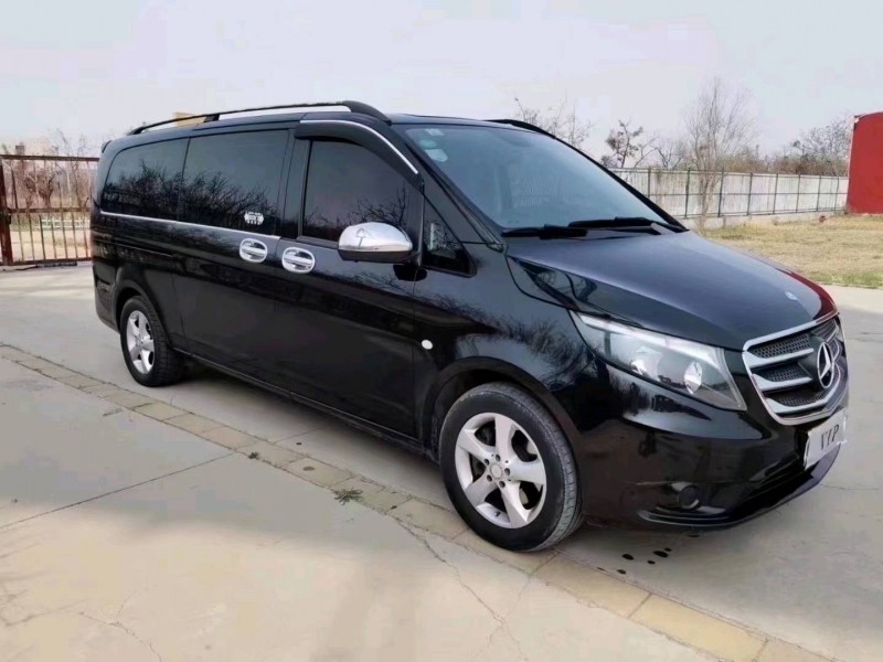 潍坊17年奔驰威霆2