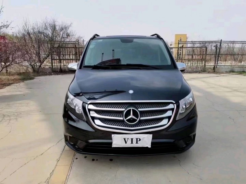 潍坊17年奔驰威霆1