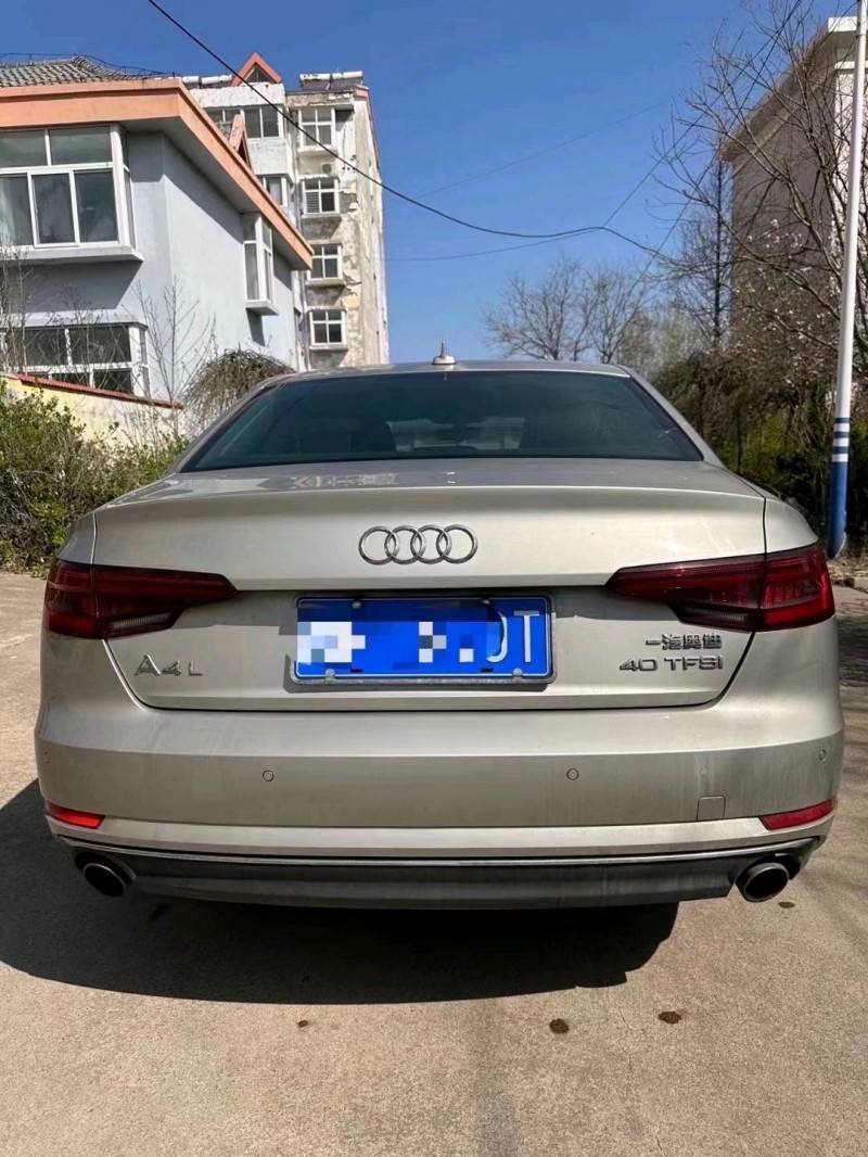潍坊18年奥迪A4L9