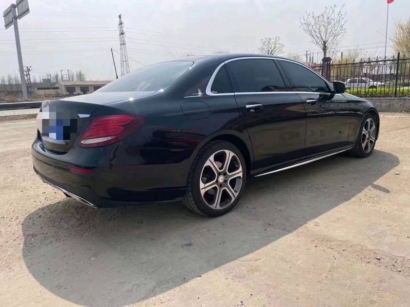 济宁17年奔驰E7
