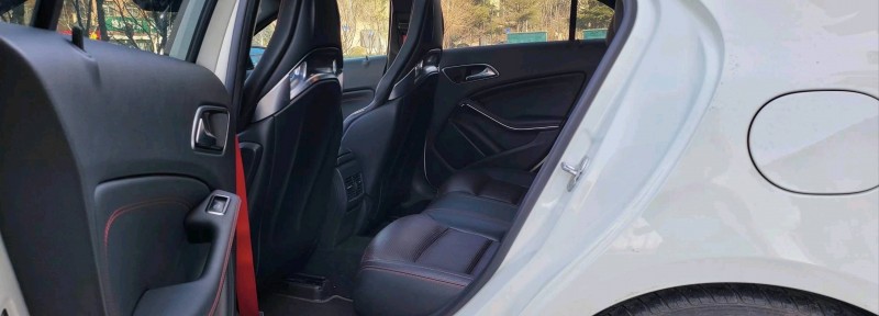 青岛15年奔驰AMG6