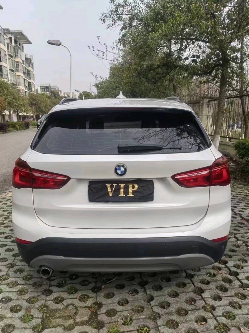 宜昌18年宝马X19