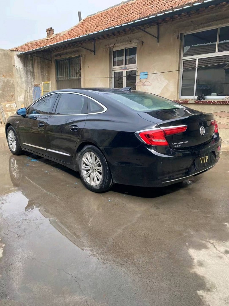 淄博17年别克君越8