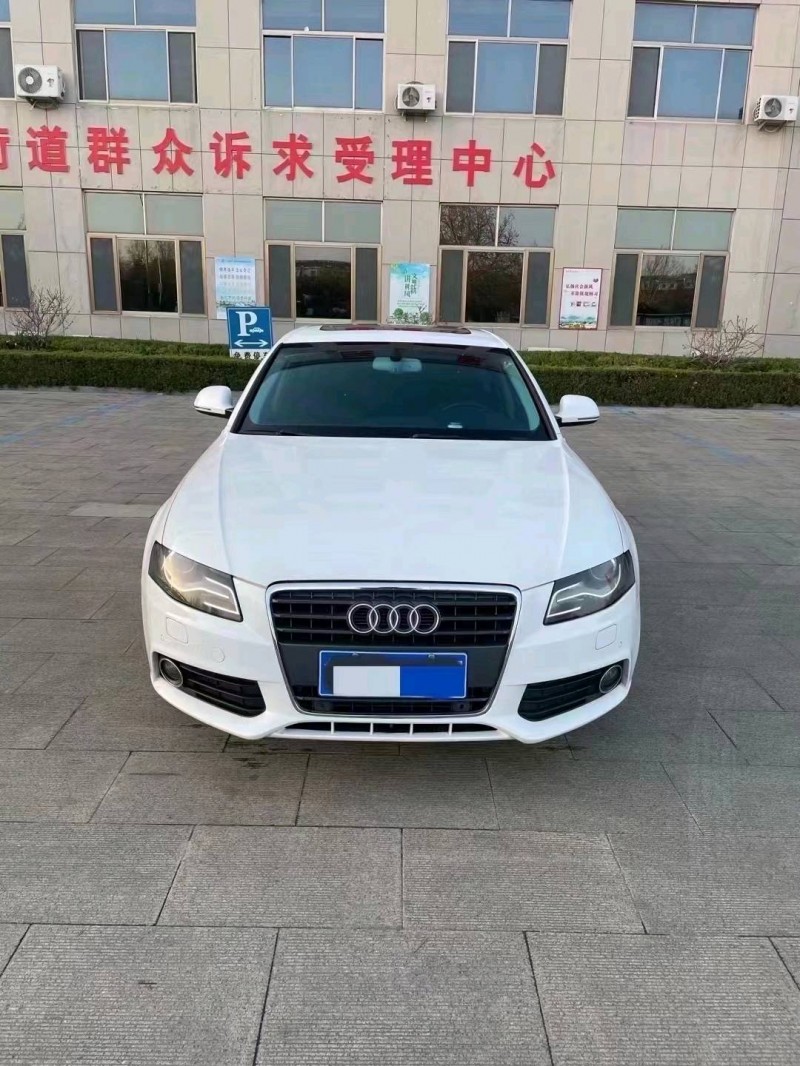 青岛12年奥迪A4L1