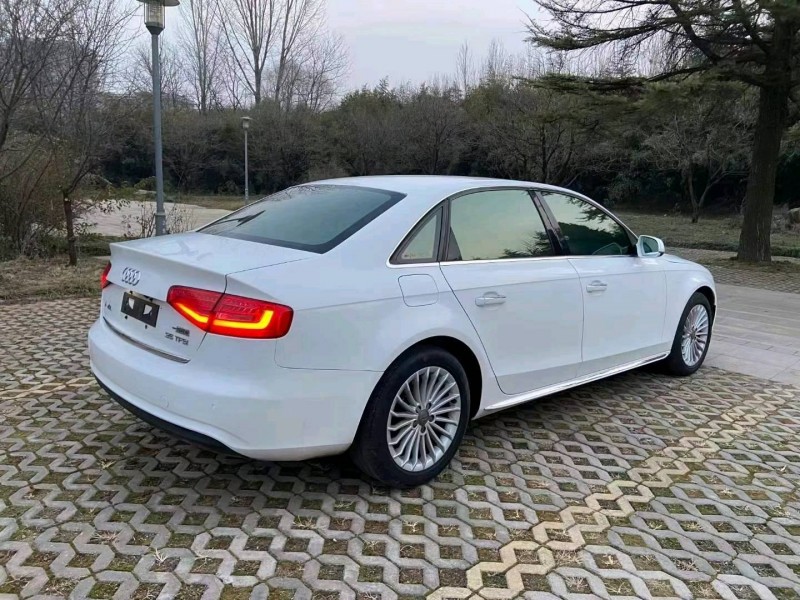 潍坊16年奥迪A4L8