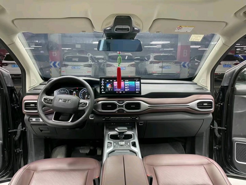 成都21年吉利豪越6