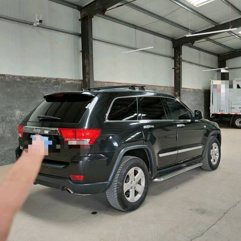 聊城13年Jeep大切诺基8