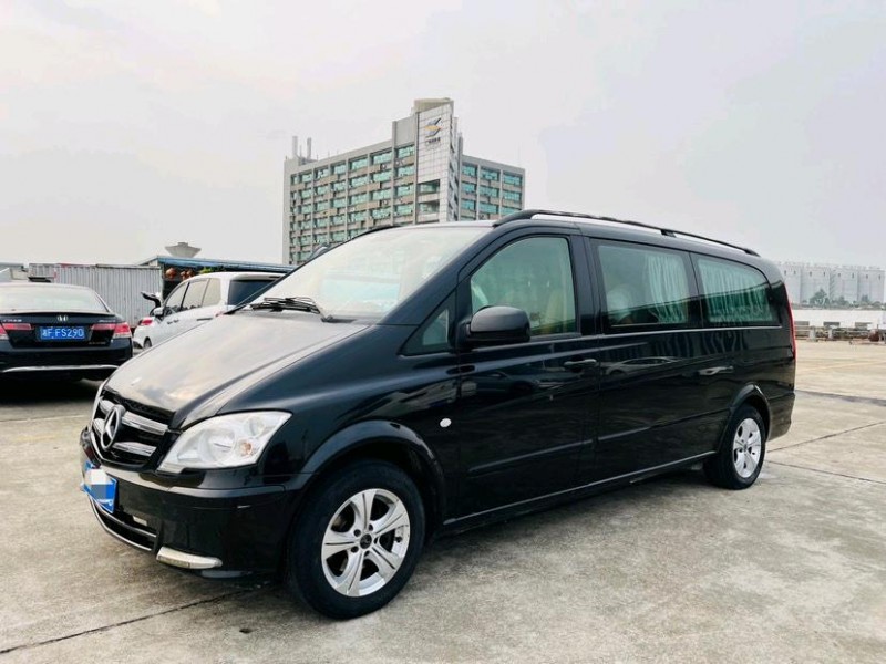 东莞14年奔驰威霆6