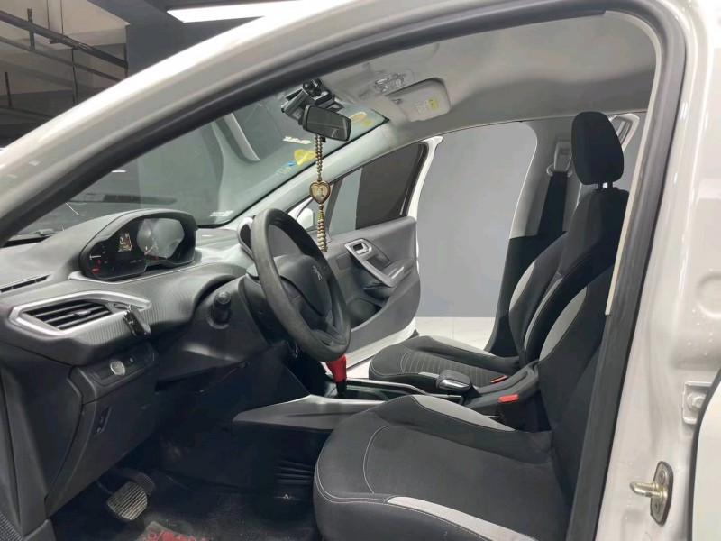 成都17年标致20085