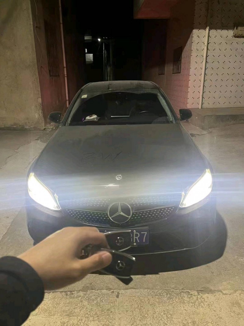 徐州21年奔驰C1