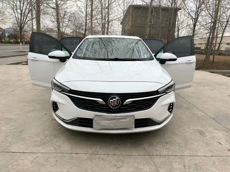 徐州21年别克威朗8