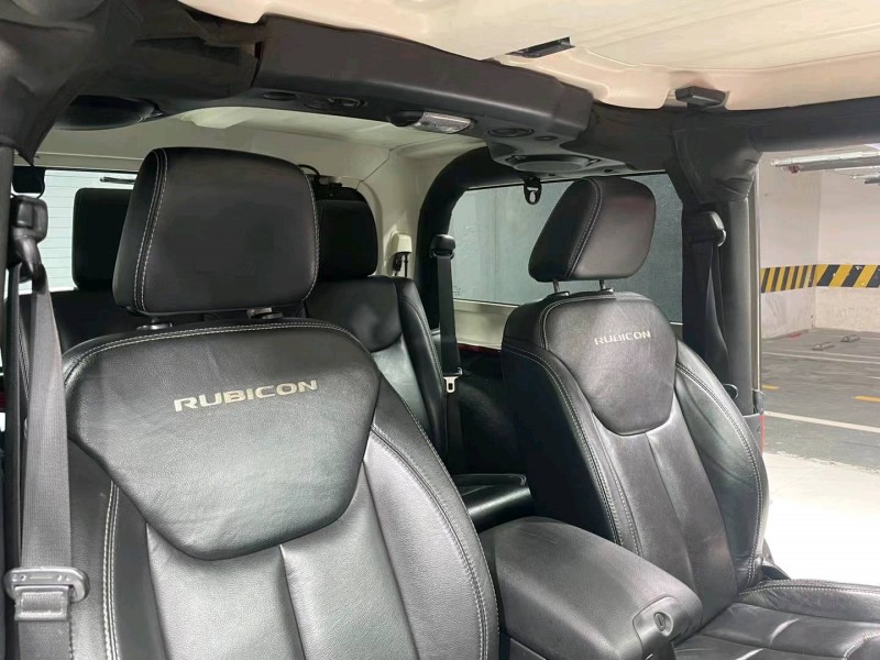 成都14年Jeep牧马人5