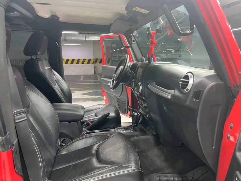 成都14年Jeep牧马人4