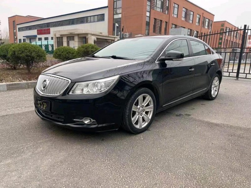 沈阳10年别克君越2