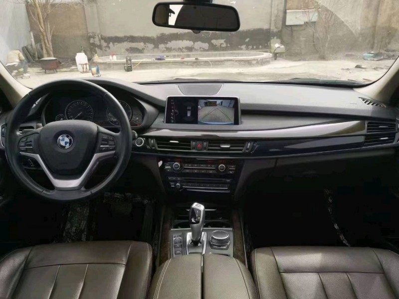 济南18年宝马X53