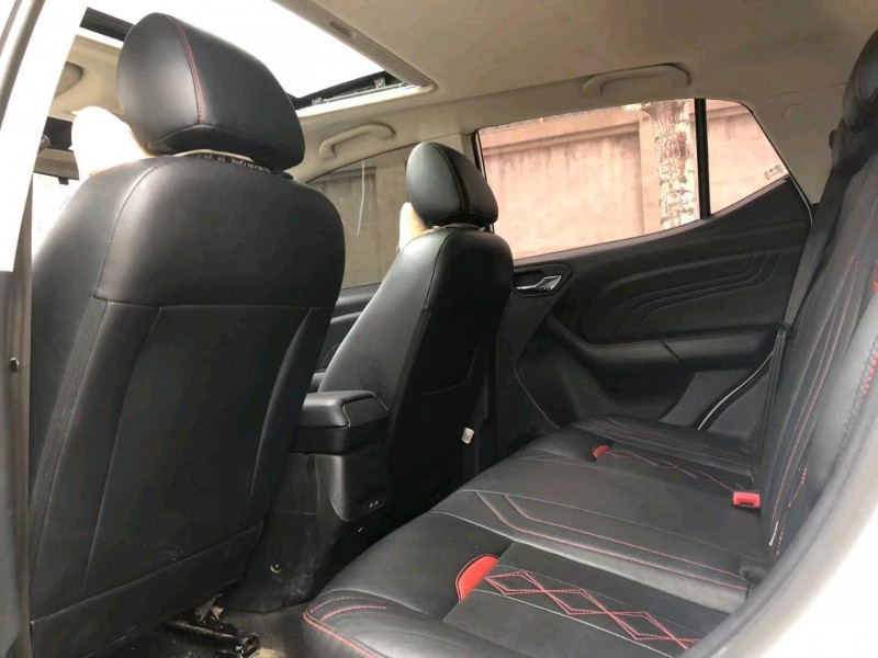 保定18年东南汽车DX38