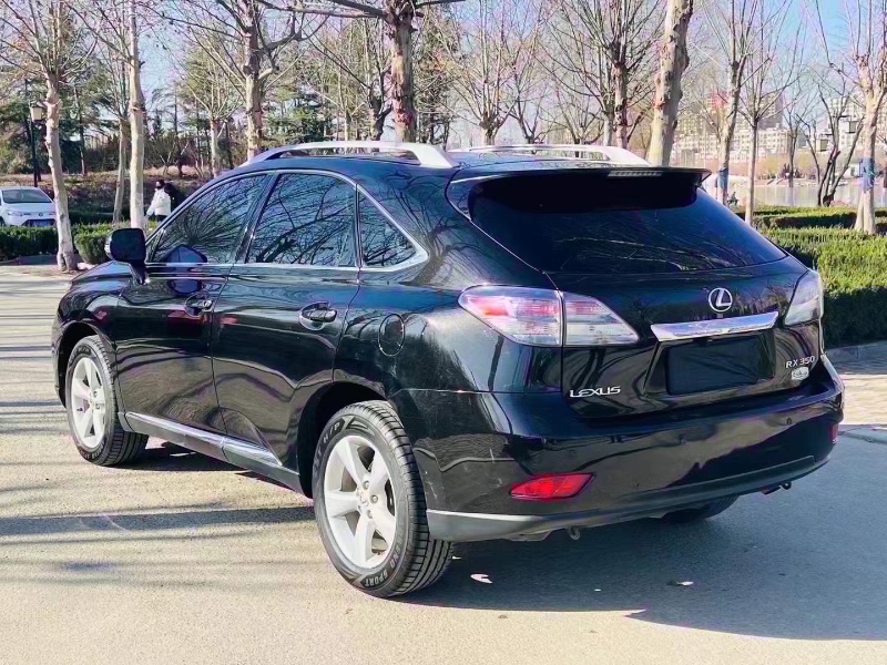 聊城12年雷克萨斯RX8