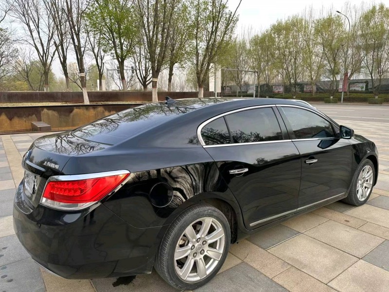 沈阳13年别克君越5