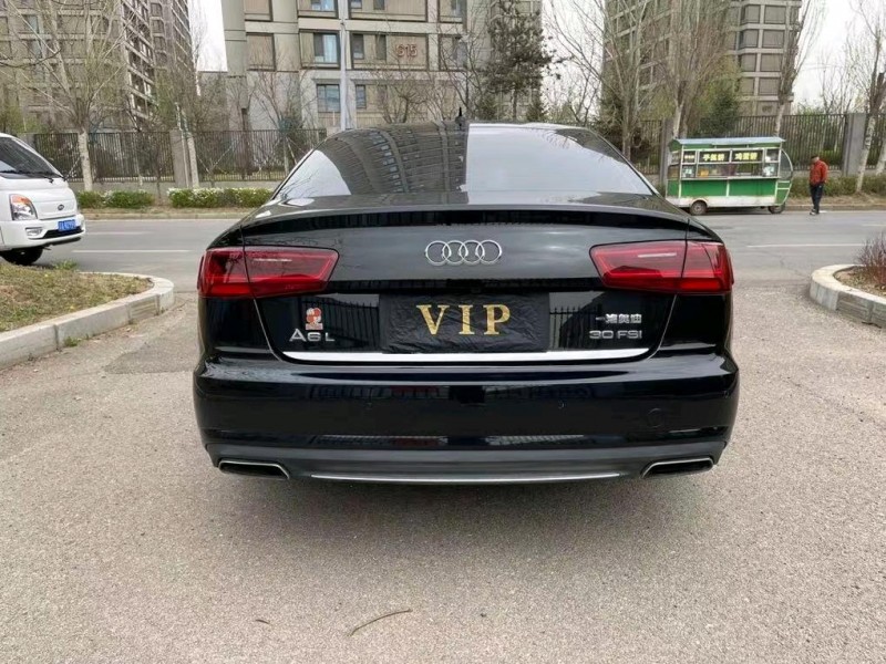 沈阳17年奥迪A6L8