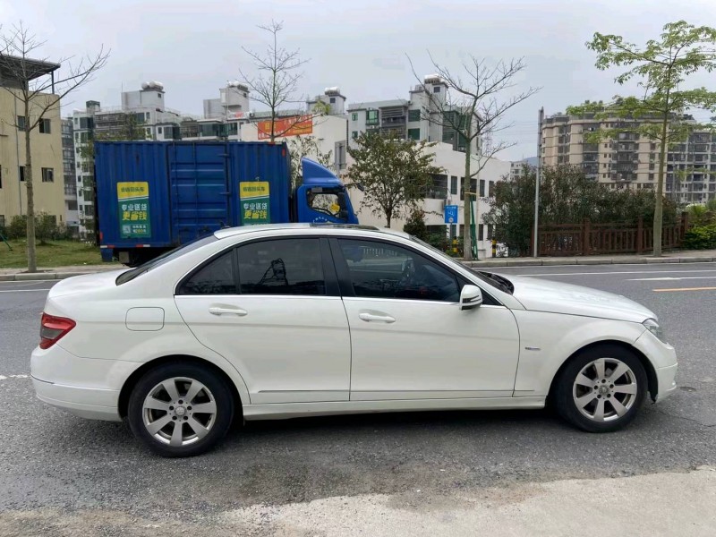 广州10年奔驰C4