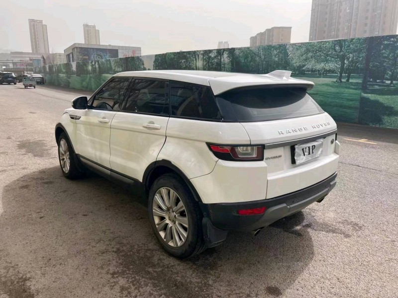 淄博18年路虎极光5