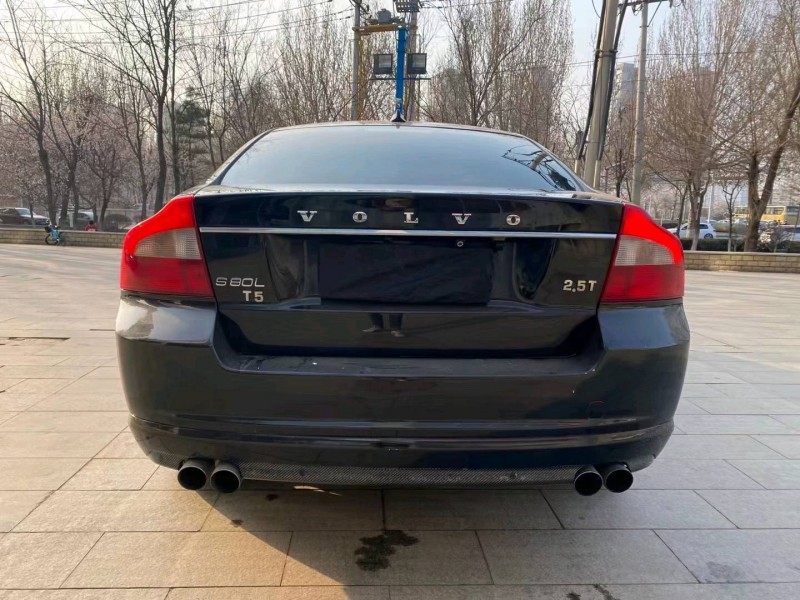 沈阳11年沃尔沃S80L8