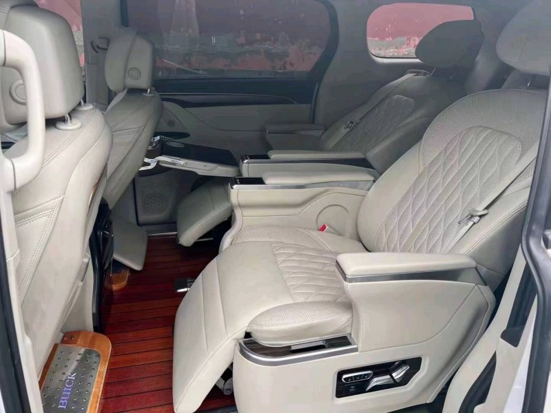 济宁20年别克GL88