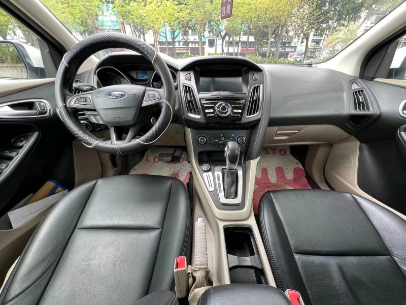 东莞16年福特福克斯5