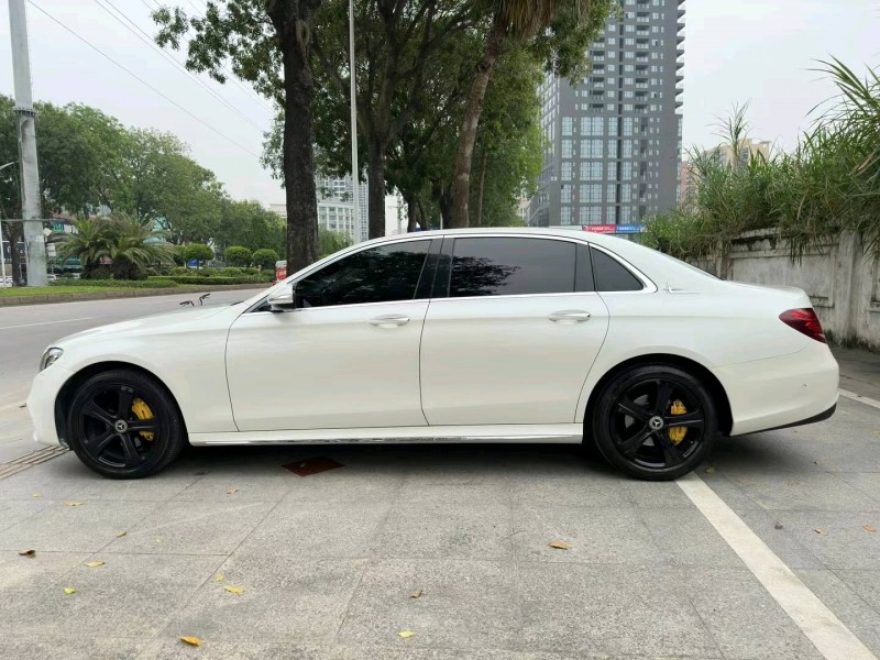 东莞17年奔驰E9