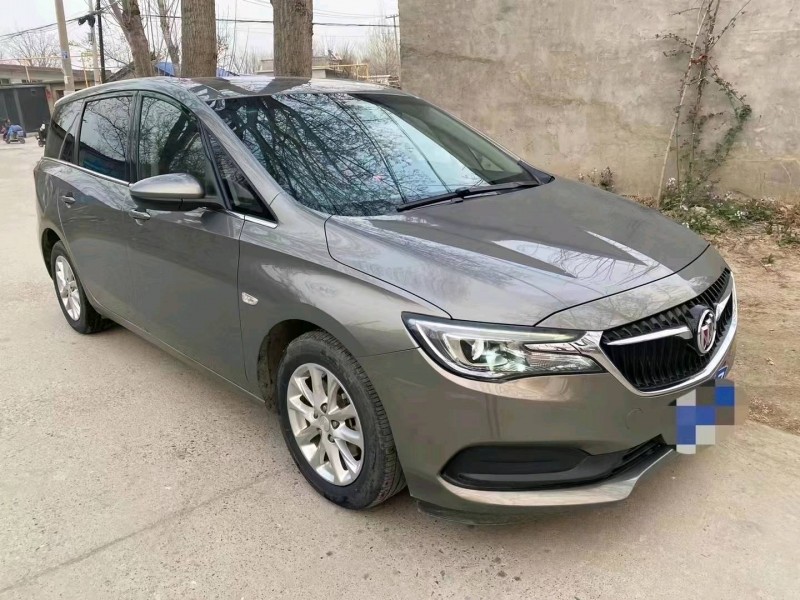 保定18年别克GL62