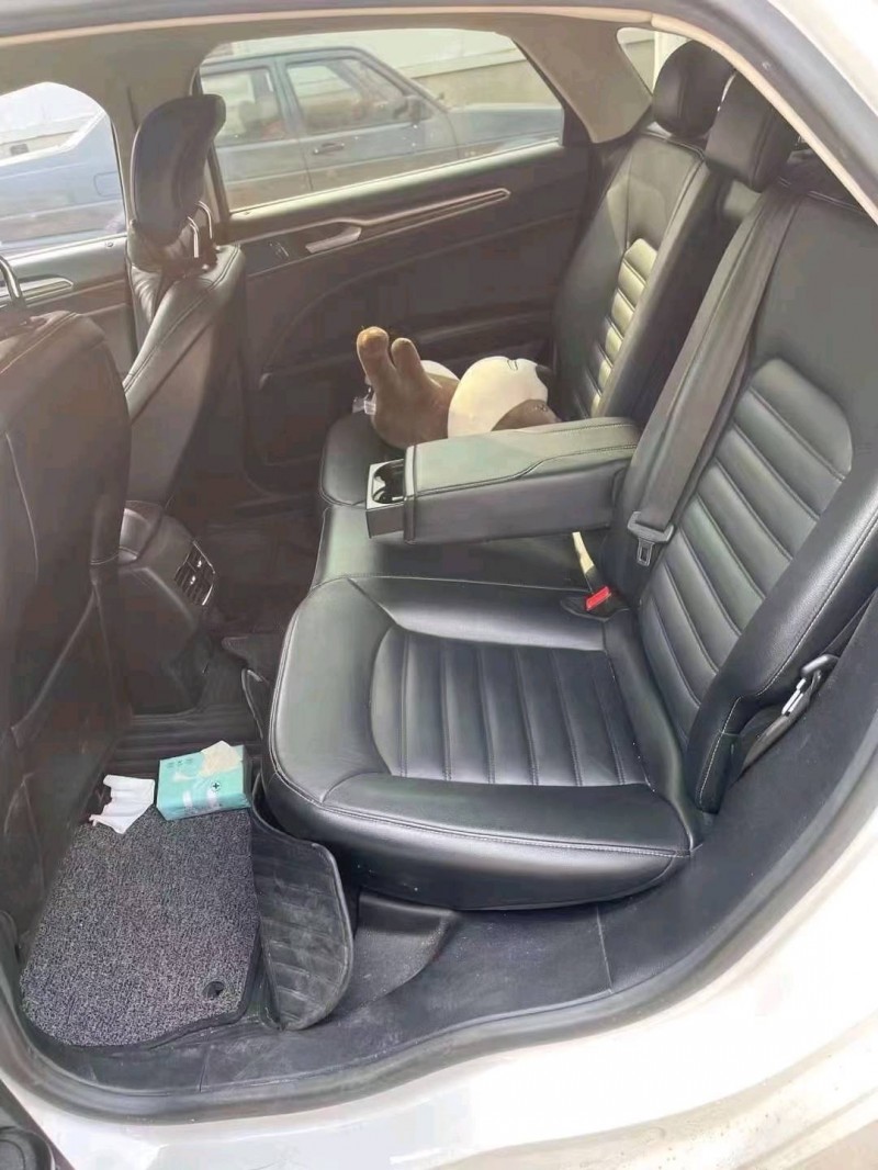 青岛18年福特蒙迪欧2