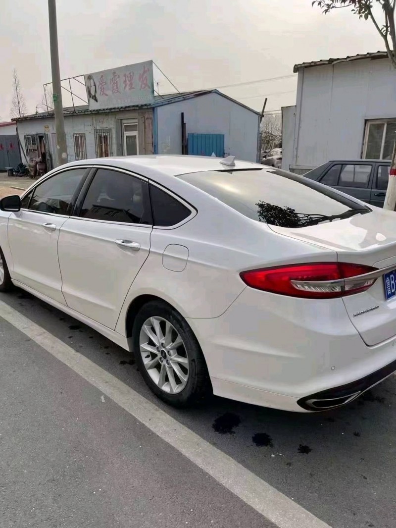 青岛18年福特蒙迪欧4