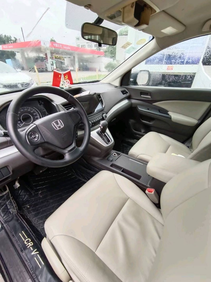 东莞14年本田CRV6