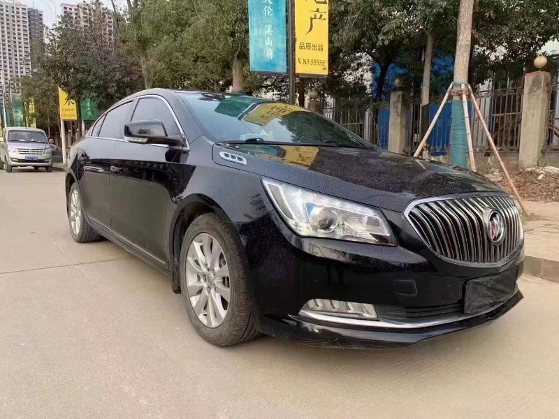 济宁13年别克君越1