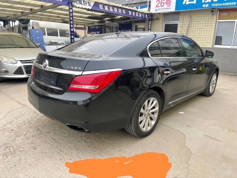 济宁13年别克君越2