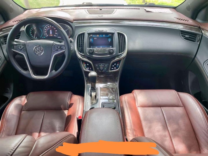 济宁13年别克君越6