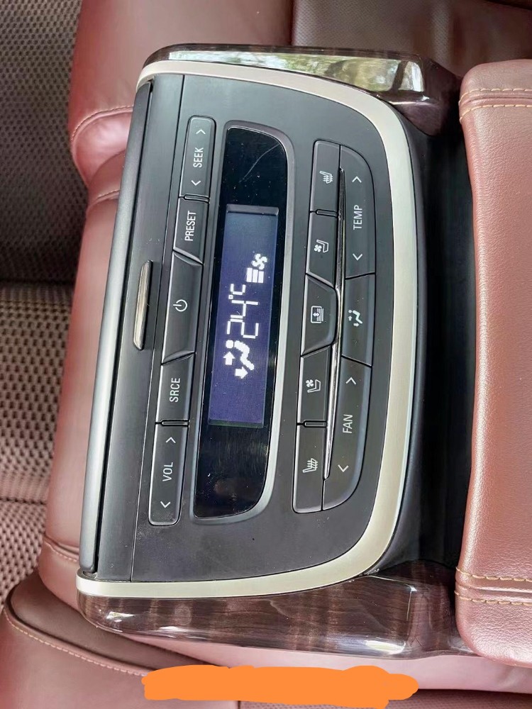 济宁13年别克君越7