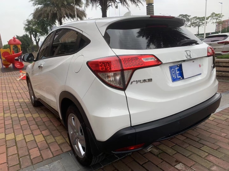 佛山22年本田缤智8